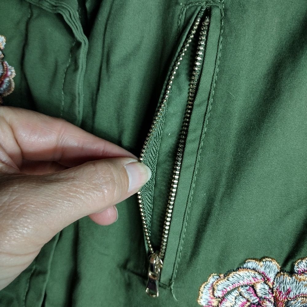 Ashley by 26 International Downtown Collection jacket - Picture 2 of 10
